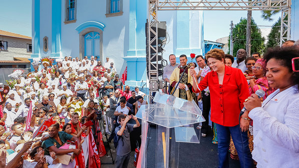 Dilma Rousseff faz campanha em Nova Lima (MG) - 13/09/2014 (Ichiro Guerra/Divulgação/VEJA)
